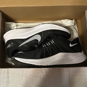 black/white nike sneakers